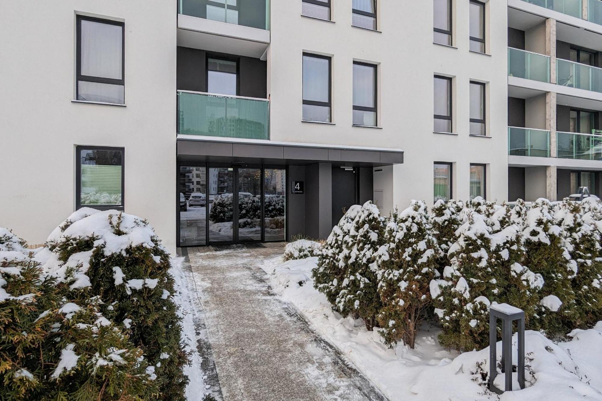 Solvo Apartment With Balcony & Parking Gdansk Przymorze By Noclegi Renters Bagian luar foto